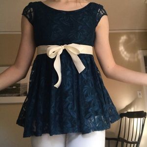 Vintage floral lace top